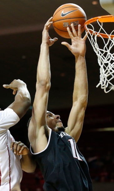 Oklahoma beats Texas Tech 84-75 for first Big 12 win (Jan 14, 2017)